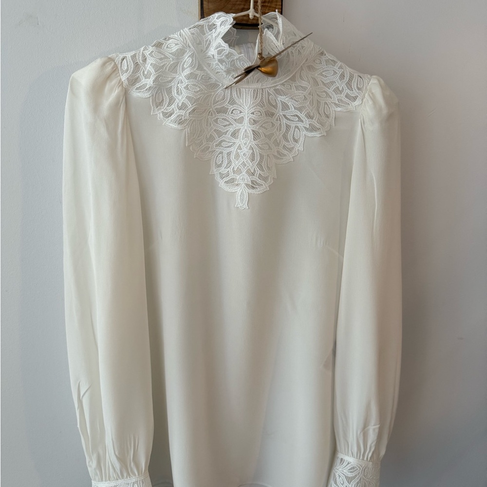Sandro (100% silk) Elegant White Lace Collar Blouse